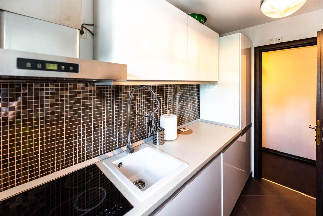 La Nueve Suite Brasov Luaran gambar