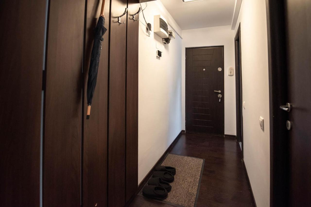 La Nueve Suite Brasov Luaran gambar